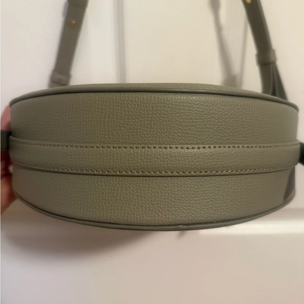 Polène Numéro Dix – Textured Olive Leather - Picture 4 of 7